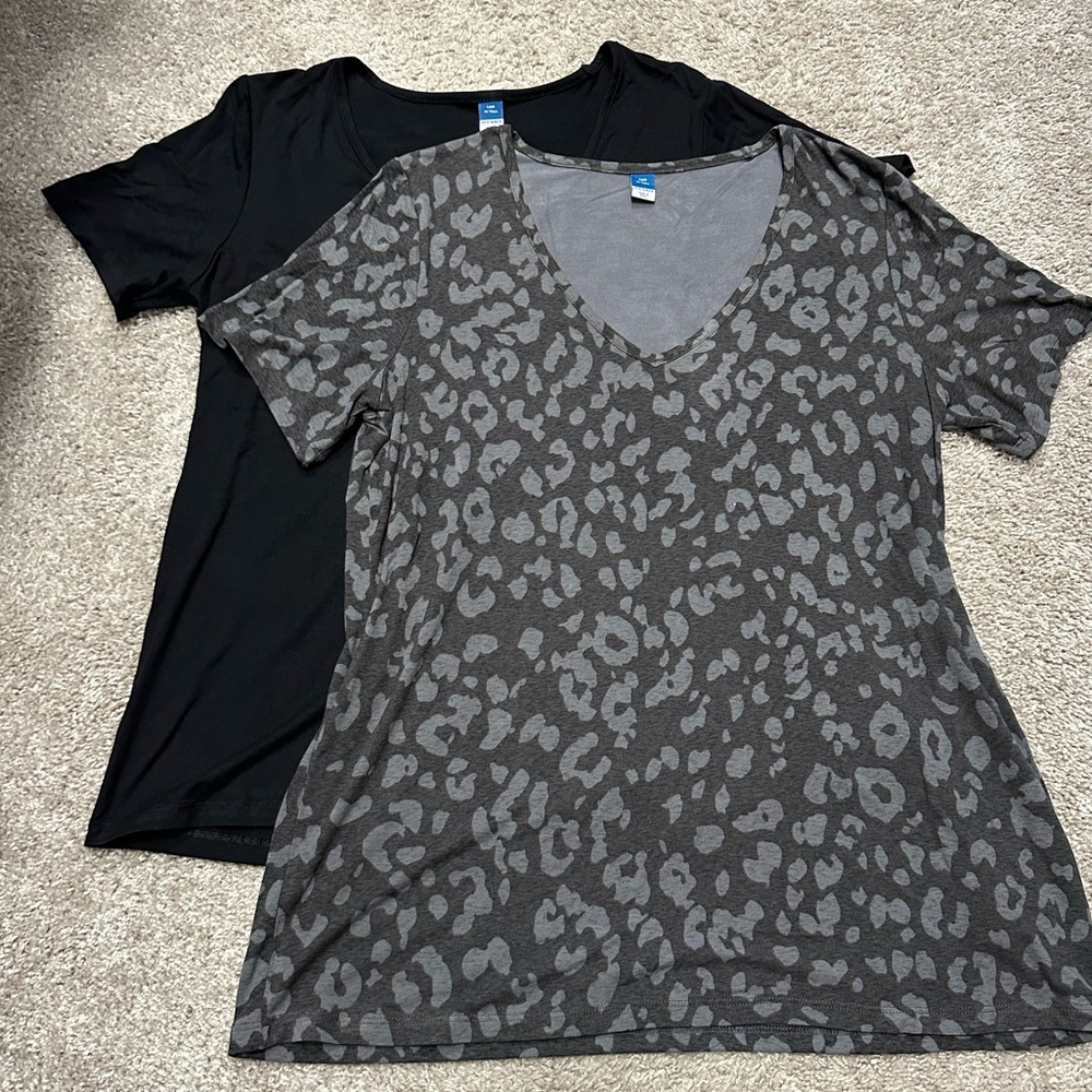 Women’s Old Navy Tees